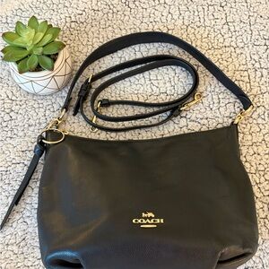 Coach Genuine Black Pebbled Leather BOHO Shoulder Bag with zipper Gold Accents